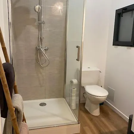 : Idealement Situe Apartment